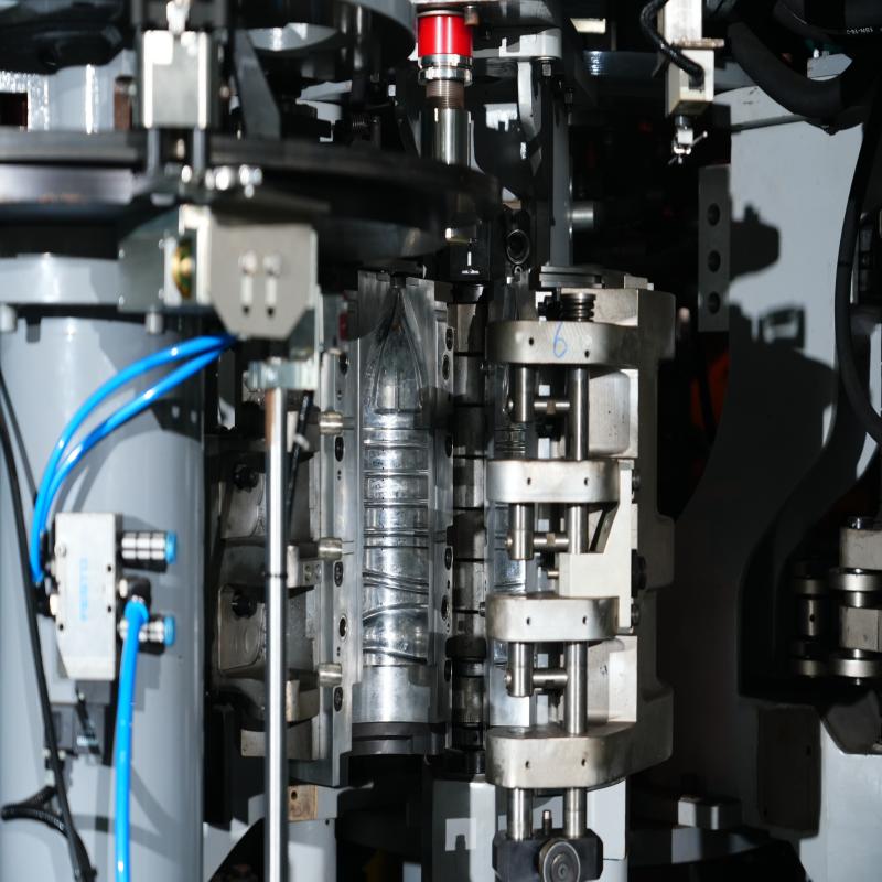 Demark R12 Automatic Bottle Blow Molder: High-Speed, Efficient, and Precise PET Bottle Production